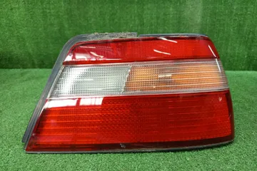СТОП СИГНАЛ НА NISSAN BLUEBIRD EU14