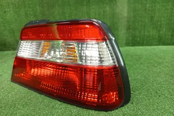 СТОП СИГНАЛ НА NISSAN BLUEBIRD EU14