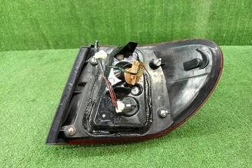 СТОП СИГНАЛ НА NISSAN BLUEBIRD SYLPHY G10