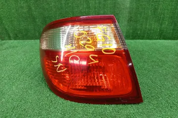 СТОП СИГНАЛ НА NISSAN BLUEBIRD SYLPHY G10