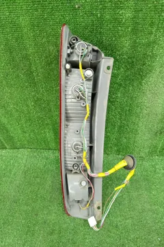 СТОП СИГНАЛ НА TOYOTA OPA ACT10