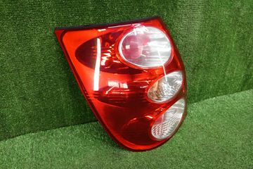 СТОП СИГНАЛ НА TOYOTA NADIA SXN10