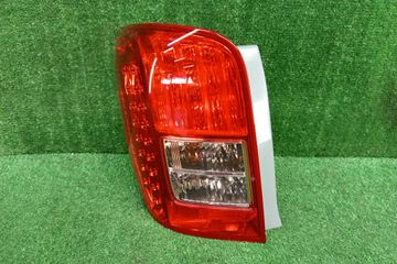СТОП СИГНАЛ НА TOYOTA COROLLA FIELDER NZE141G