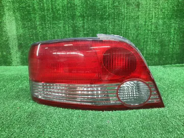 СТОП СИГНАЛ НА MITSUBISHI GALANT EA1A