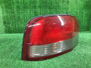СТОП СИГНАЛ НА MITSUBISHI GALANT EA1A