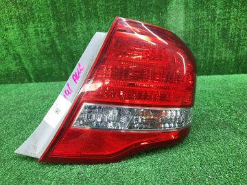 СТОП СИГНАЛ НА TOYOTA COROLLA  AXIO NZE141