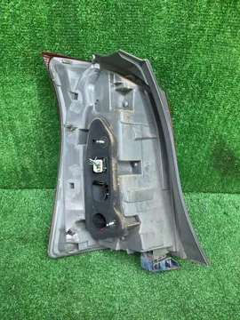 СТОП СИГНАЛ НА TOYOTA WISH ZNE10G