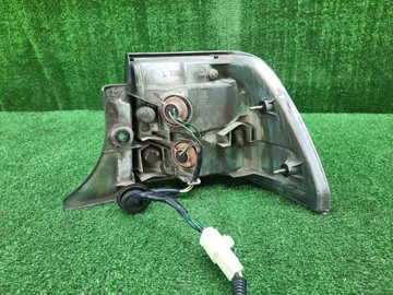 СТОП СИГНАЛ НА TOYOTA CROWN GS151