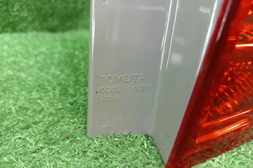 СТОП СИГНАЛ НА TOYOTA COROLLA FIELDER NZE121G