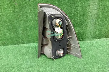 СТОП СИГНАЛ НА TOYOTA COROLLA FIELDER NZE121G