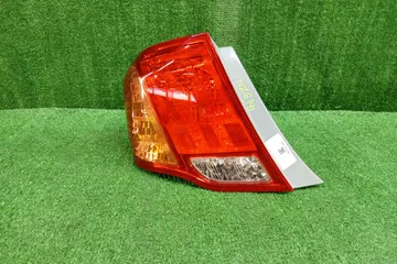 СТОП СИГНАЛ НА TOYOTA COROLLA  AXIO NZE141