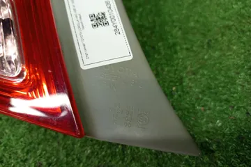 СТОП СИГНАЛ НА TOYOTA COROLLA  AXIO NZE141