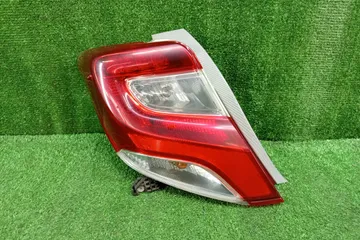 СТОП СИГНАЛ НА TOYOTA VITZ KSP130
