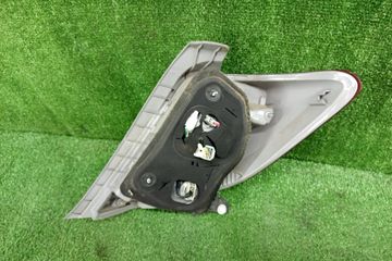 СТОП СИГНАЛ НА TOYOTA VITZ KSP130