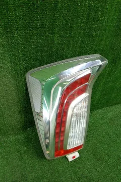 СТОП СИГНАЛ НА TOYOTA PRIUS ZVW30