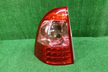 СТОП СИГНАЛ НА TOYOTA COROLLA FIELDER NZE121G