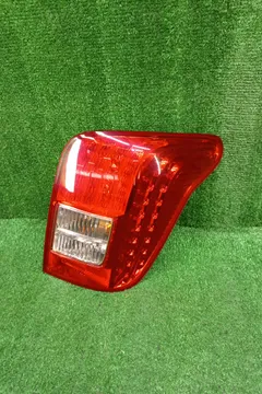 СТОП СИГНАЛ НА TOYOTA COROLLA FIELDER NZE141G