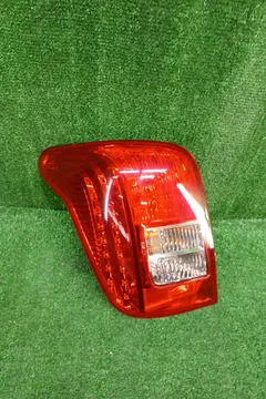 СТОП СИГНАЛ НА TOYOTA COROLLA FIELDER NZE141G