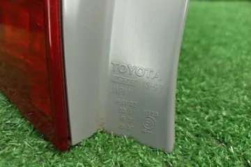 СТОП СИГНАЛ НА TOYOTA COROLLA FIELDER NZE141G