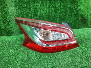 СТОП СИГНАЛ НА NISSAN TEANA L33