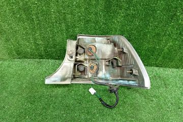 СТОП СИГНАЛ НА TOYOTA CROWN GS151