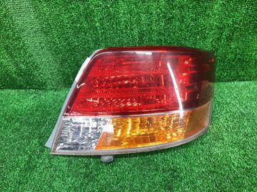 СТОП СИГНАЛ НА TOYOTA ALLION NZT260