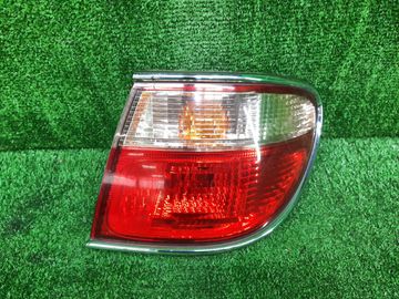 СТОП СИГНАЛ НА NISSAN BLUEBIRD SYLPHY G10
