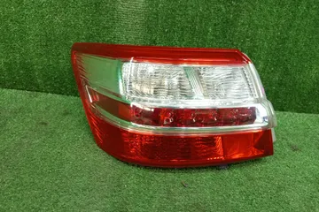 СТОП СИГНАЛ НА TOYOTA PREMIO NZT260