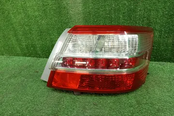 СТОП СИГНАЛ НА TOYOTA PREMIO NZT260