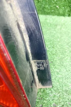 СТОП СИГНАЛ НА TOYOTA COROLLA SPACIO NZE121N
