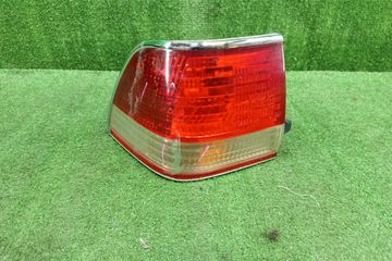 СТОП СИГНАЛ НА TOYOTA CROWN GS151