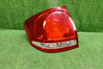 СТОП СИГНАЛ НА TOYOTA ALLION NZT240