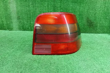 СТОП СИГНАЛ НА VOLKSWAGEN GOLF 1J