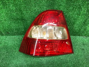 СТОП СИГНАЛ НА TOYOTA COROLLA NZE121