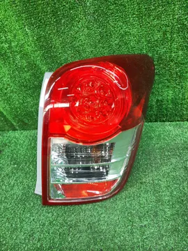 СТОП СИГНАЛ НА TOYOTA COROLLA FIELDER NZE141G