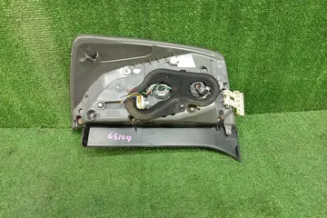 СТОП СИГНАЛ НА TOYOTA PRIUS ZVW30