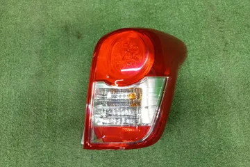 СТОП СИГНАЛ НА TOYOTA COROLLA FIELDER NZE141G