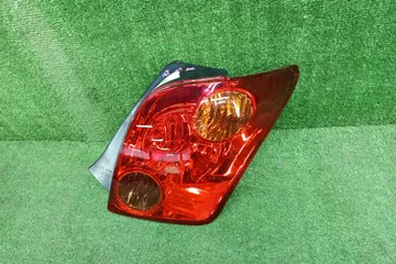 СТОП СИГНАЛ НА TOYOTA IST NCP60