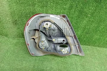 СТОП СИГНАЛ НА TOYOTA PLATZ NCP12