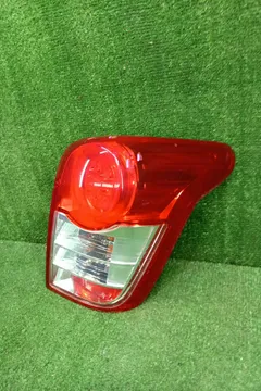 СТОП СИГНАЛ НА TOYOTA COROLLA FIELDER NZE141G