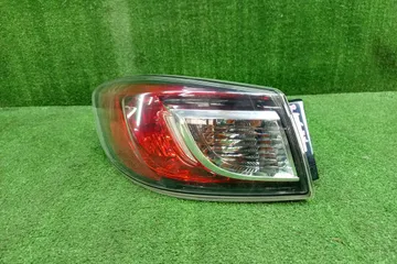 СТОП СИГНАЛ НА MAZDA AXELA BLEFP