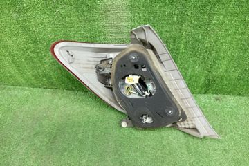 СТОП СИГНАЛ НА TOYOTA VITZ NCP131