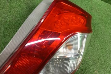 СТОП СИГНАЛ НА TOYOTA VITZ NCP131