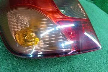 СТОП СИГНАЛ НА TOYOTA COROLLA SPACIO NZE121N