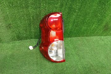 СТОП СИГНАЛ НА NISSAN NV200 M20