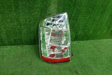 СТОП СИГНАЛ НА TOYOTA PRIUS NHW20