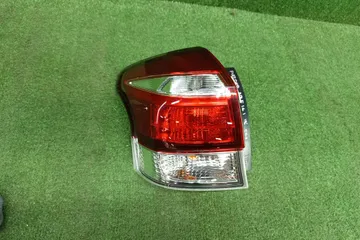 СТОП СИГНАЛ НА TOYOTA COROLLA FIELDER NRE161G