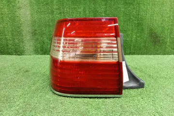 СТОП СИГНАЛ НА TOYOTA CROWN GS151