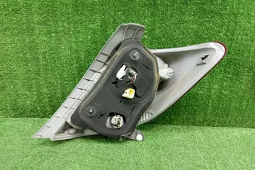 СТОП СИГНАЛ НА TOYOTA VITZ KSP130