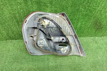СТОП СИГНАЛ НА TOYOTA PLATZ NCP12